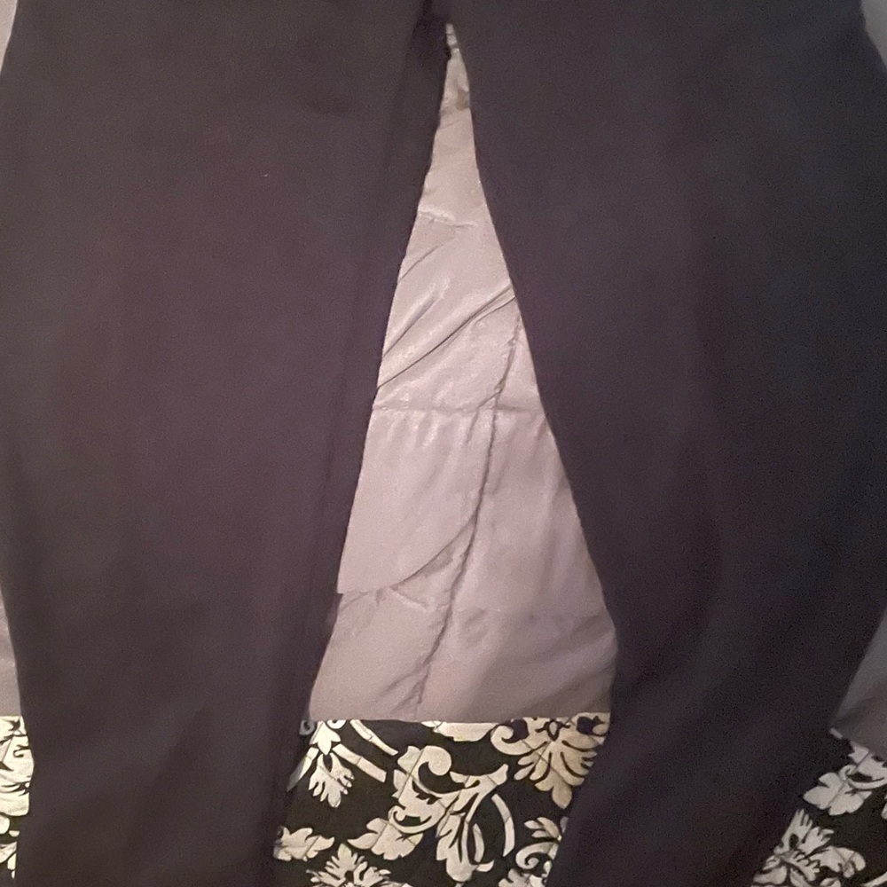 Size large dress stretch pant fits like 14 new